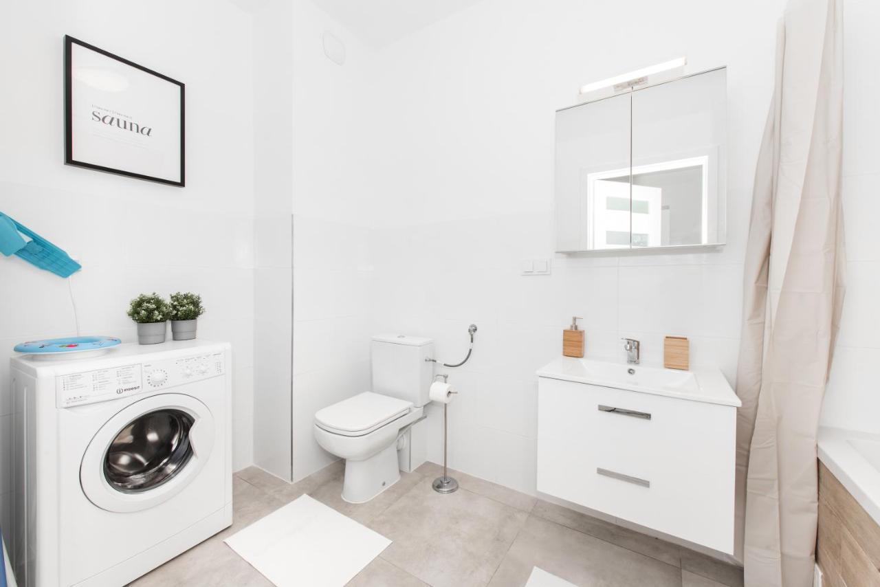 Superapart Rydygiera, Pet-friendly With Patio & Self Check-in Leilighet *