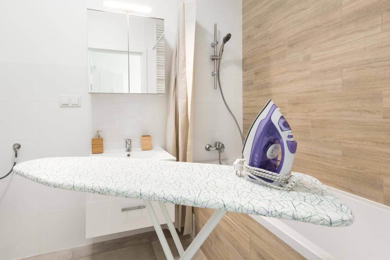 Superapart Rydygiera, Pet-friendly With Patio & Self Check-in Warszawa