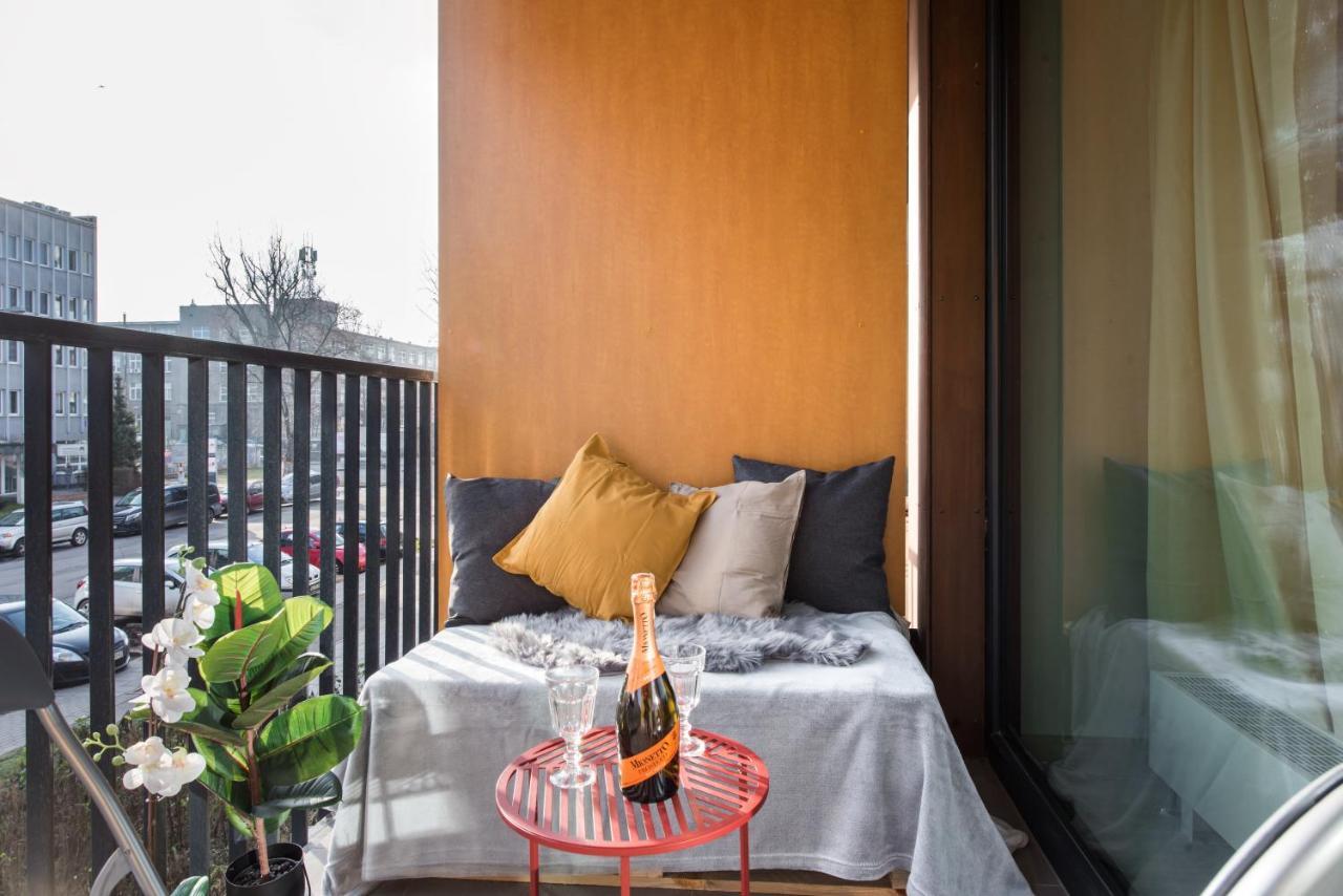 Superapart Rydygiera, Pet-friendly With Patio & Self Check-in Leilighet